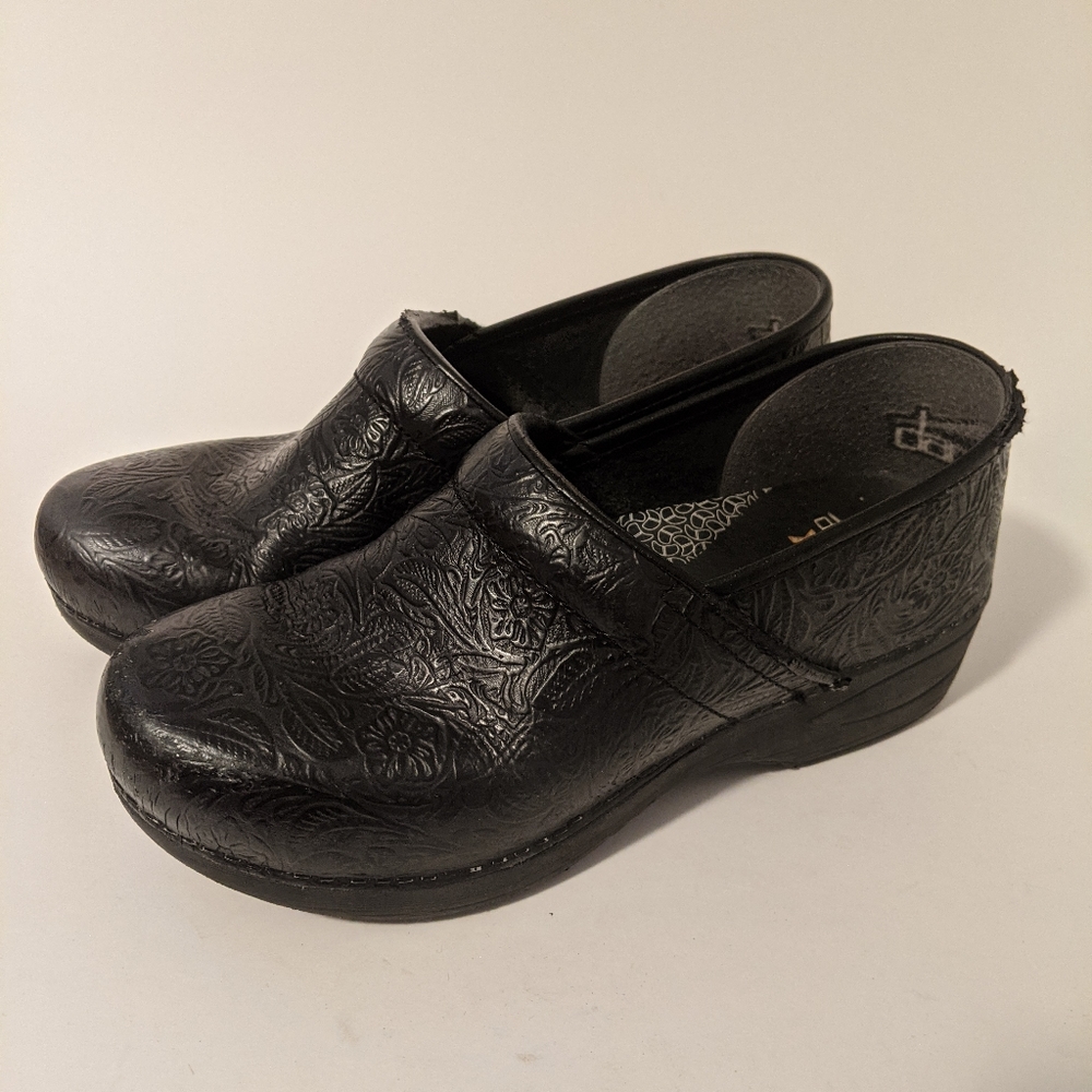 ⚕️Dansko paisley leather XP 2.0 Clogs